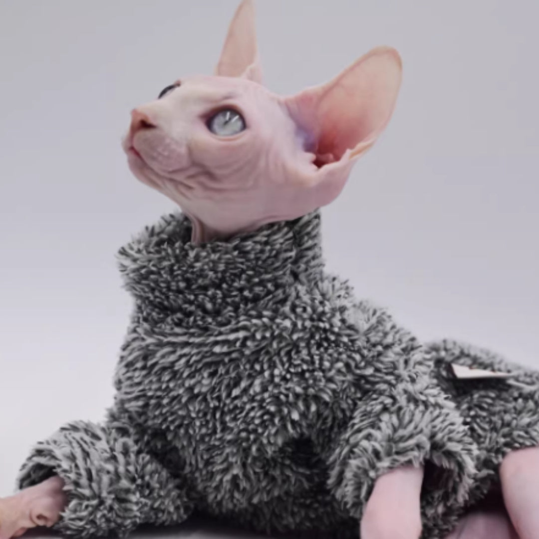 Hel — Vêtement Plush Chaud pour Chat Hairless