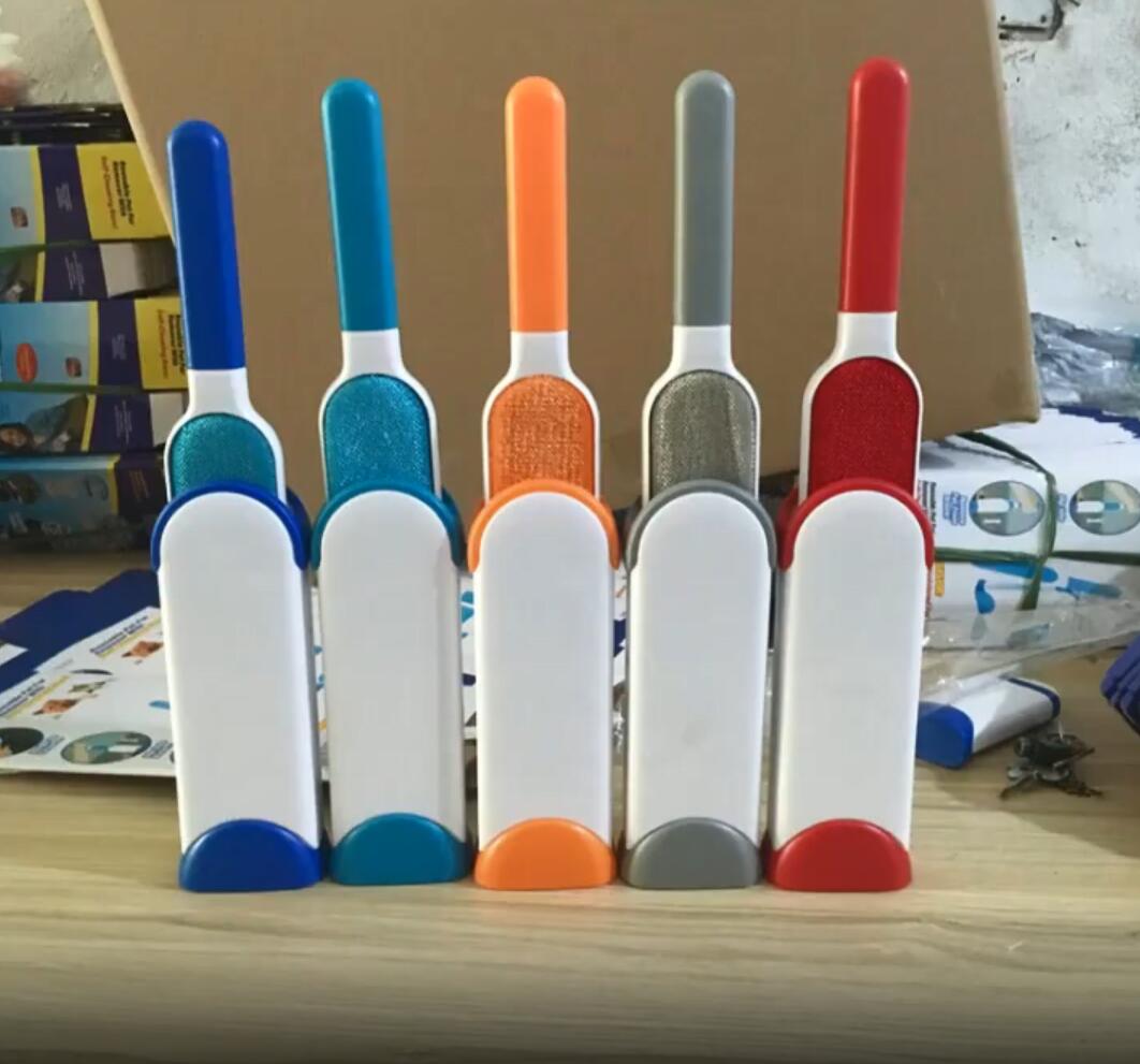 Kampr — Brosse Anti-Poils Auto-Nettoyante